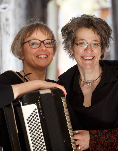 Christine Lugmair und HannaH Rau